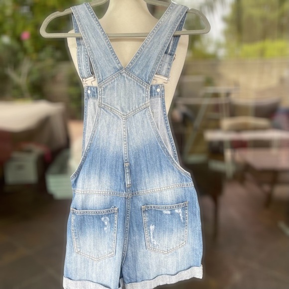 HIDDEN JEANS ~ Blue Denim Shortalls with Distressing and Cuffs ~ Size X-Small - Picture 13 of 14